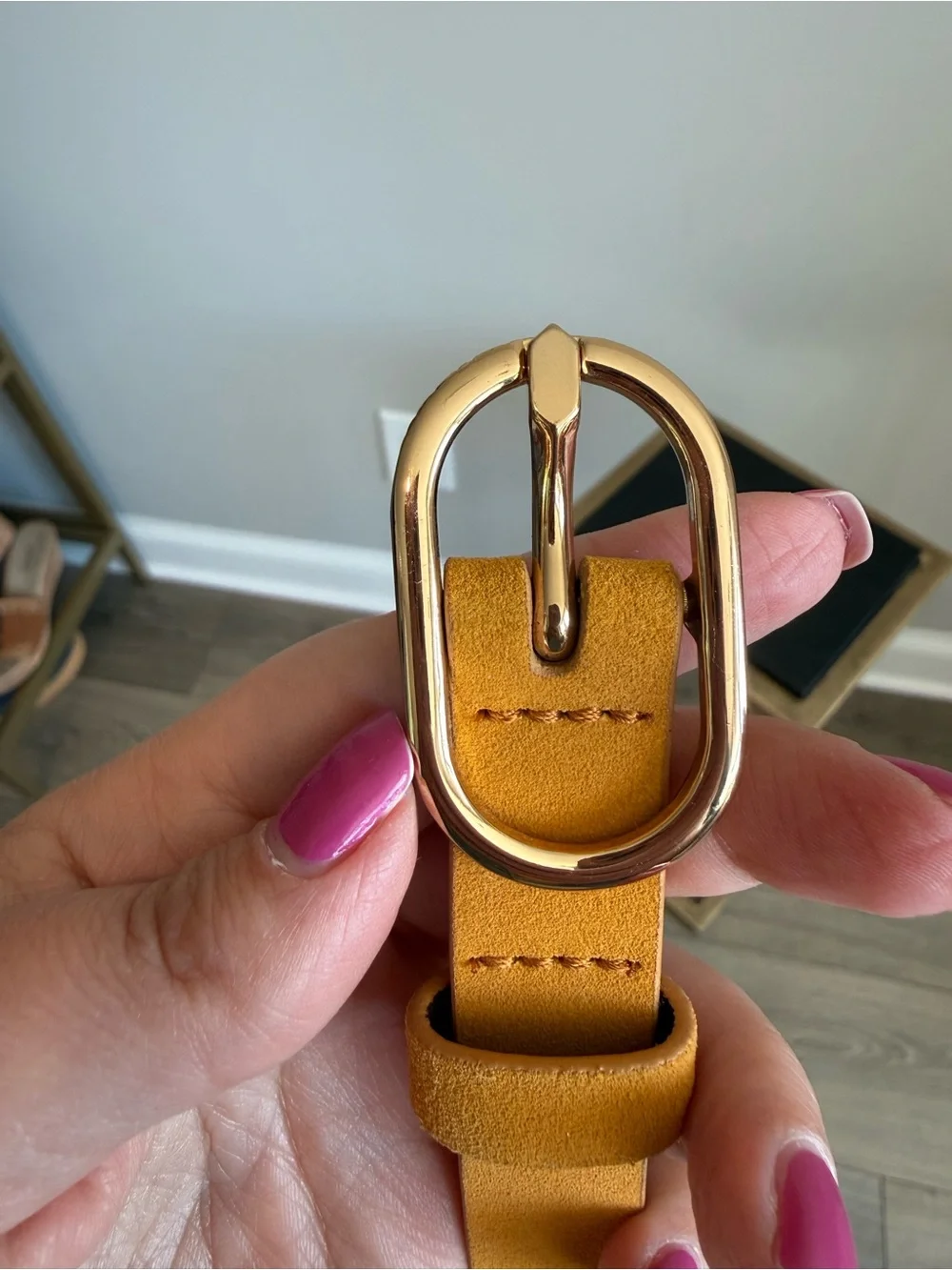 Frame Leather Suede Petit Oval Buckle Belt In Mustard